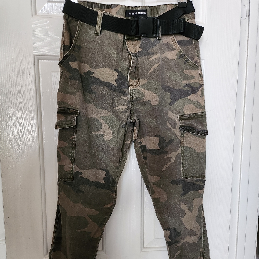 Army cargo pants